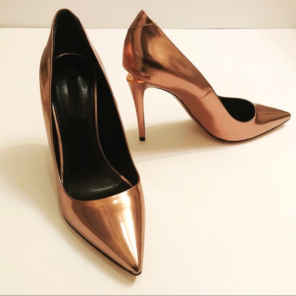 Alexander Wang Metallic Rose Gold Tia Pumps - Picture 9 of 10